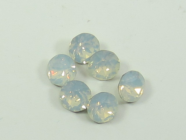 pp18 (2.4-2.5mm) 1 Gross WHITE OPAL POINTED BACK European Rhinestones